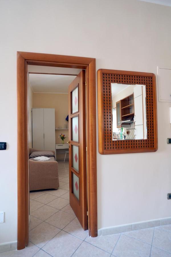 Nonnadora Naples